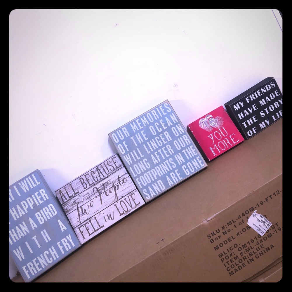 Home decor signs